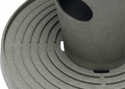 Beeztees Beezteez Voertoren - Kippenvoerbak - 30x30x36cm -Flamingo Verkoop beezteez voertoren kippenvoerbak 30x30x36cm 3