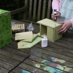 Doe-het-zelf Insectenhotel 9 Doe-het-zelf Insectenhotel -Flamingo Verkoop doe het zelf insectenhotel insecten 4