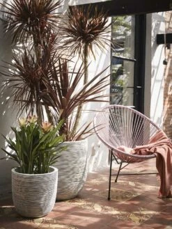 Capi Bloempot Bol Nature Rib NL - D43 X H41cm - Ivoor -Flamingo Verkoop pot bol rib nl 43x41 ivoor bloempot 6 9